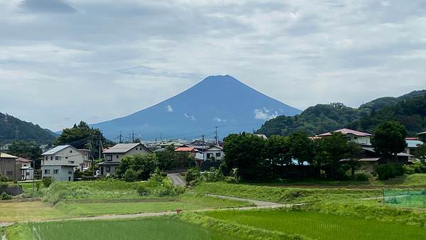 豬家四口的七天六夜日本行：Day3+Day4 - 來去山梨縣