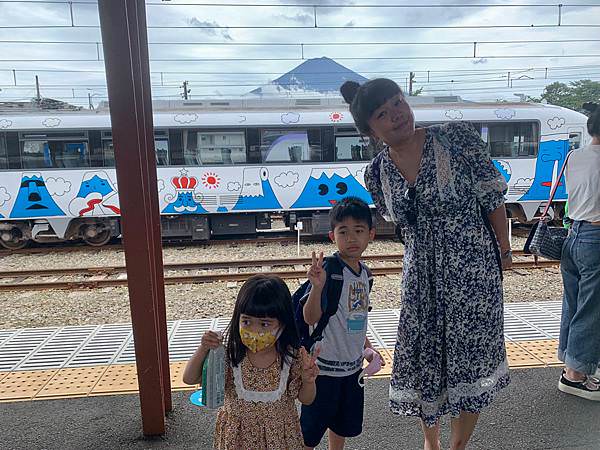 豬家四口的七天六夜日本行：Day3+Day4 - 來去山梨縣