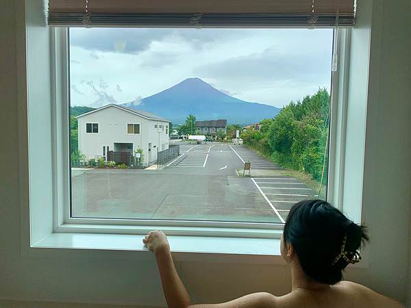 豬家四口的七天六夜日本行：Day3+Day4 - 來去山梨縣
