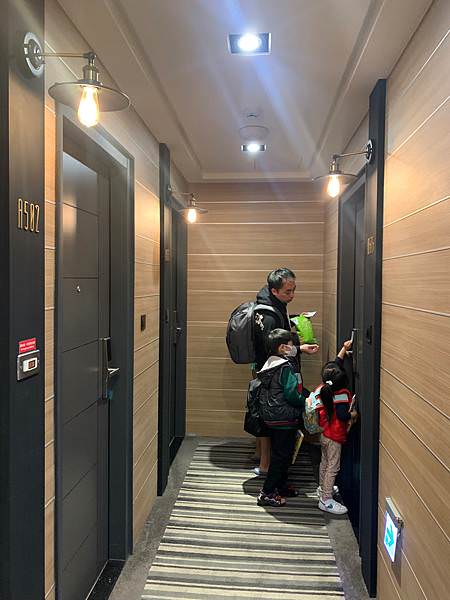 網紅打卡文旅!彰化賞花中繼站 !工業風ｘ美式風「田中文旅」推