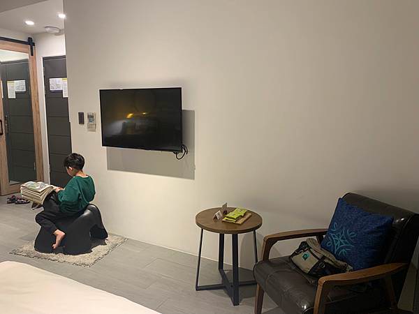 網紅打卡文旅!彰化賞花中繼站 !工業風ｘ美式風「田中文旅」推