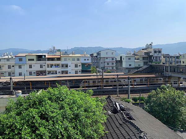 網紅打卡文旅!彰化賞花中繼站 !工業風ｘ美式風「田中文旅」推