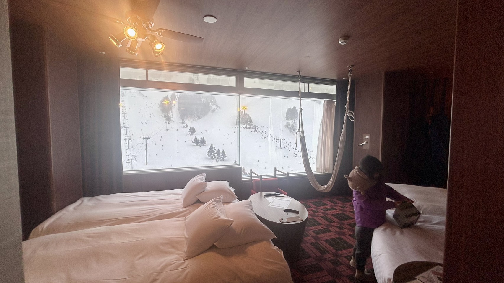 2026加碼補充 ! 日本親子滑雪/新手看過來 !! | 初訪與二訪 – 苗場Naeba滑雪場 & 新潟苗場王子飯店Naeba Prince Hotel開箱 by 豬圈圈樂活趣 - 第8張圖 2026加碼補充 ! 日本親子滑雪/新手看過來 !! | 初訪與二訪 – 苗場Naeba滑雪場 & 新潟苗場王子飯店Naeba Prince Hotel開箱 by 豬圈圈樂活趣