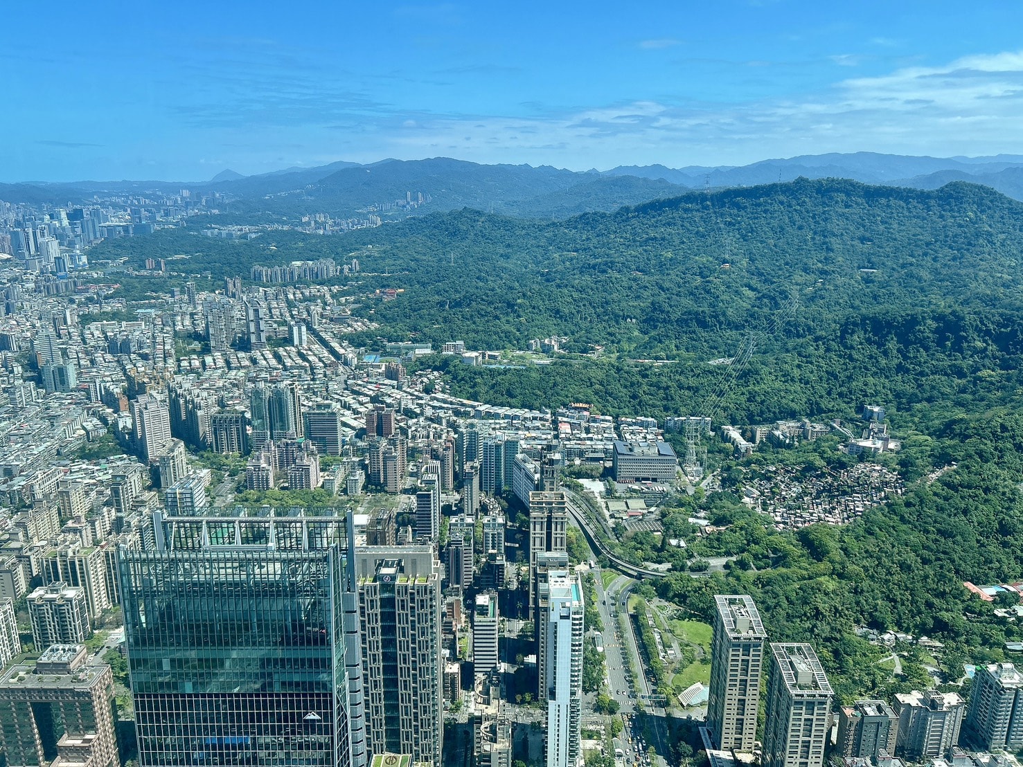 2026台灣Buffet界天花板「饗 A Joy」美食攻略資訊。從台灣各地到世界馳名的珍饈,台北101高空86樓饗探索!from 豬圈圈樂活趣 - 第9張圖 2026台灣Buffet界天花板「饗 A Joy」美食攻略資訊。從台灣各地到世界馳名的珍饈,台北101高空86樓饗探索!from 豬圈圈樂活趣