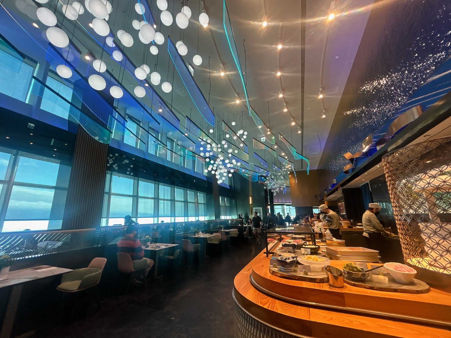 2026台灣Buffet界天花板「饗 A Joy」美食攻略資訊。從台灣各地到世界馳名的珍饈，台北101高空86樓饗探索！from 豬圈圈樂活趣