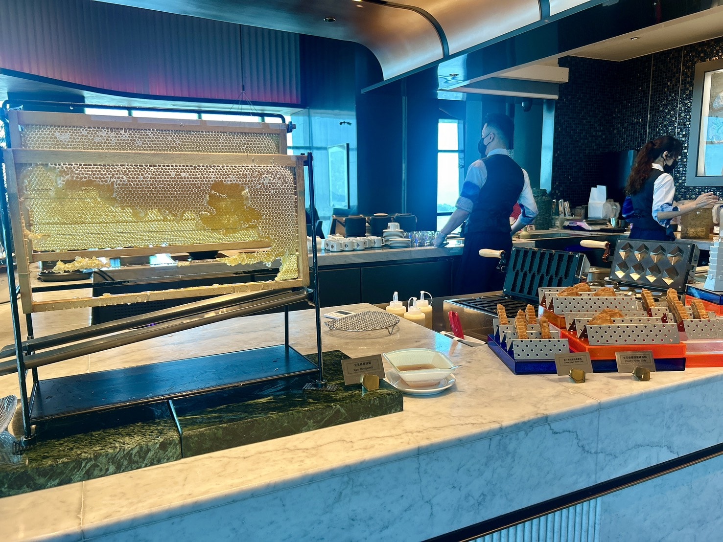 2026台灣Buffet界天花板「饗 A Joy」美食攻略資訊。從台灣各地到世界馳名的珍饈,台北101高空86樓饗探索!from 豬圈圈樂活趣 - 第74張圖 2026台灣Buffet界天花板「饗 A Joy」美食攻略資訊。從台灣各地到世界馳名的珍饈,台北101高空86樓饗探索!from 豬圈圈樂活趣